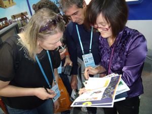 Foreign-Customers-in-Canton-Fair.jpg