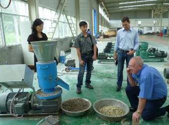 Sawdust Pellet Machine